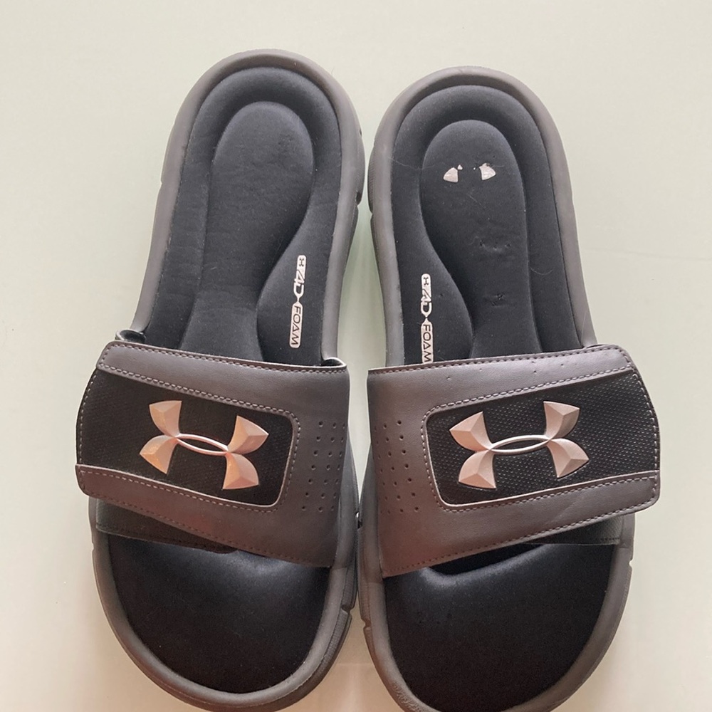 EUC Under Armour slides sandals. Grey, black and silver. Size 11 Mens.